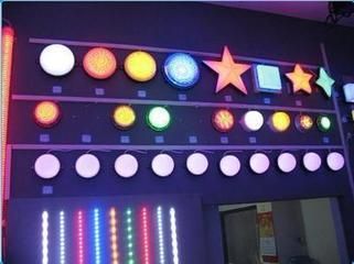 LEDԴ